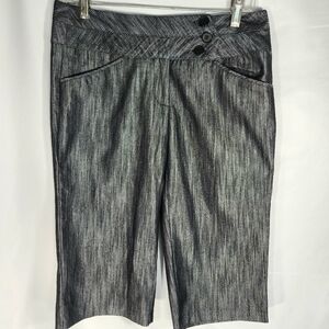 Joe Benbasset NWOT Grey Dressy Long Shorts with 2 Front Pockets Juniors Size 9